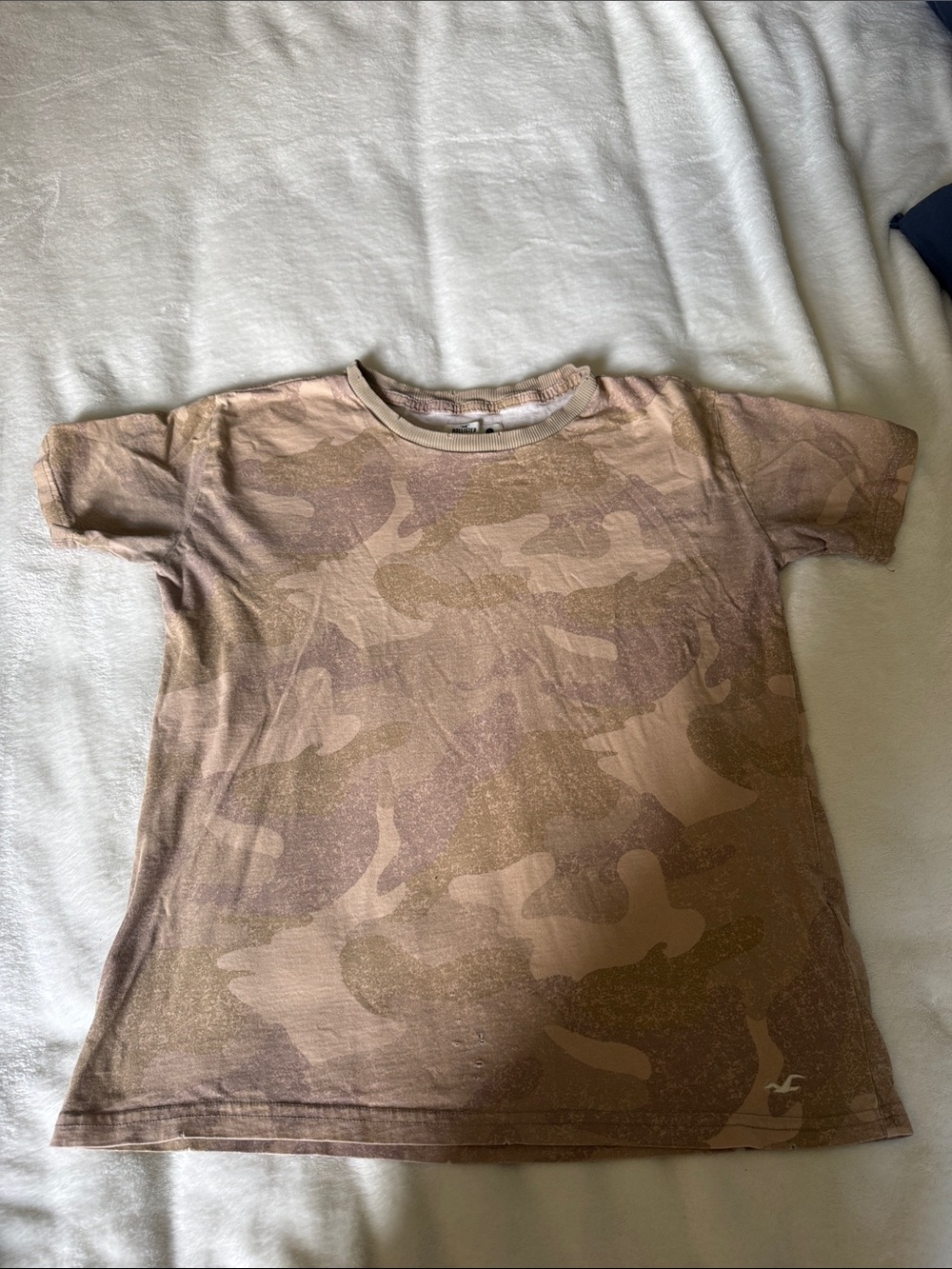 Hollister  Tan & Brown Camo Short Sleeve Tee